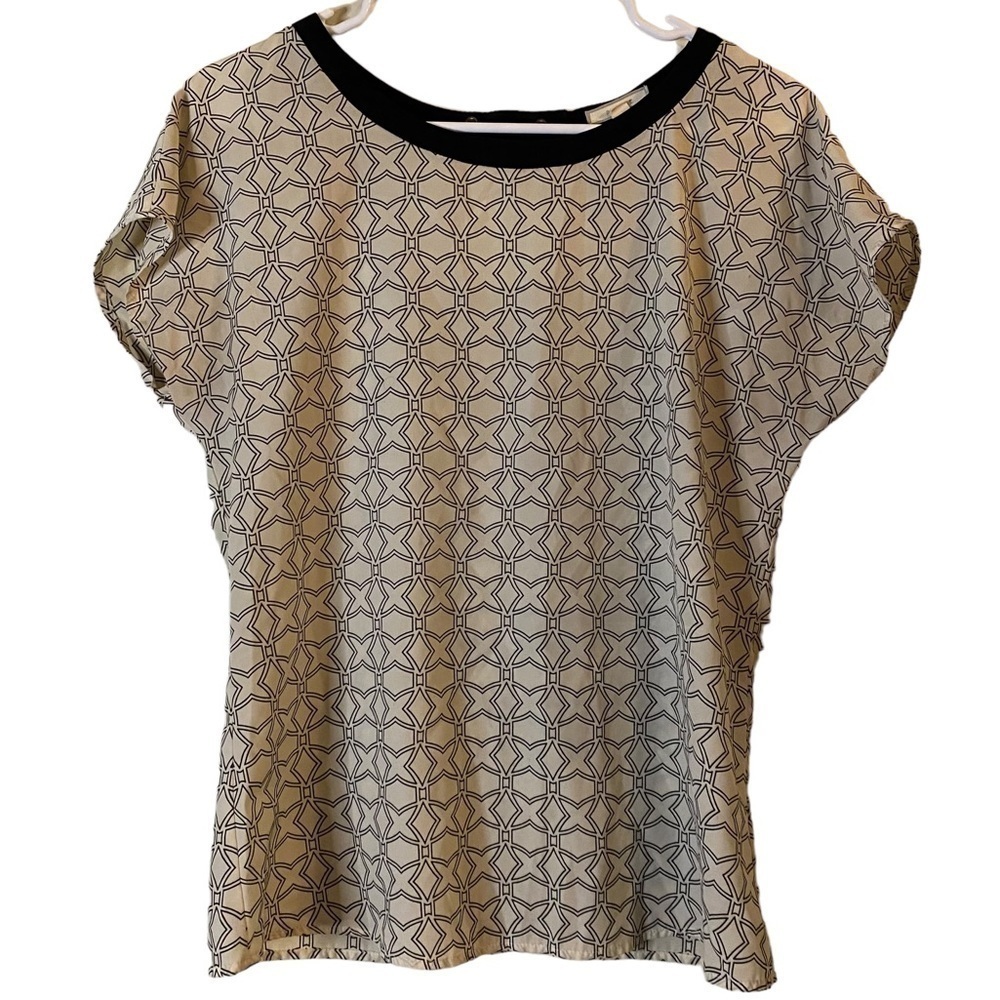 Pleione Geometric Black Cream Blouse V hole Button Back Closure Size S